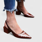 Damskie czółenka slingback ze spiczastym noskiem i łańcuszkiem na kostce