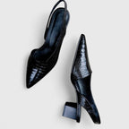 Damskie czółenka slingback ze spiczastym noskiem i łańcuszkiem na kostce