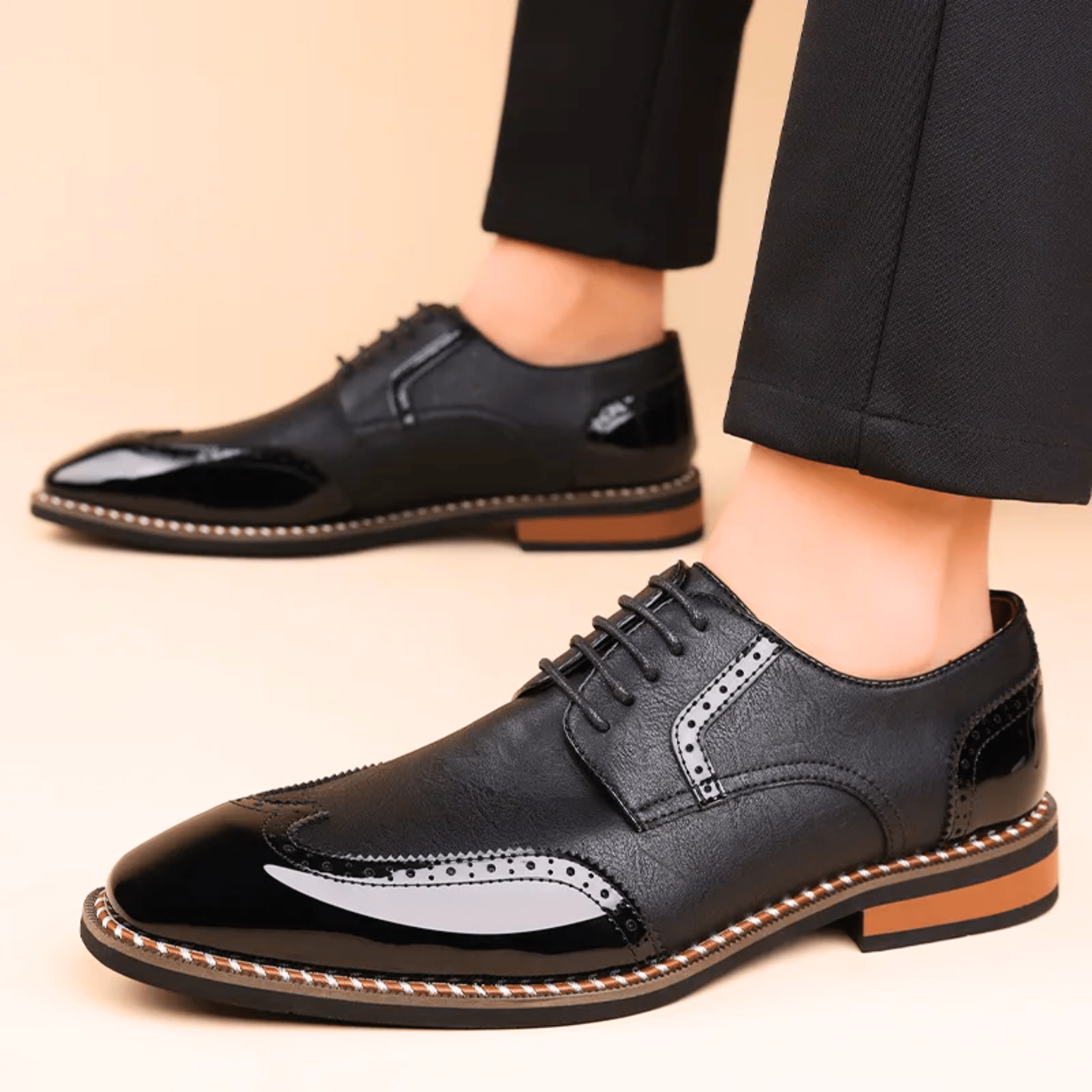 Męskie półbuty Oxford z zdobieniem brogues i kontrastowym noskiem