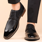 Męskie półbuty Oxford z zdobieniem brogues i kontrastowym noskiem