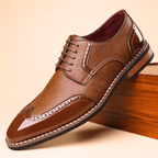 Męskie półbuty Oxford z zdobieniem brogues i kontrastowym noskiem