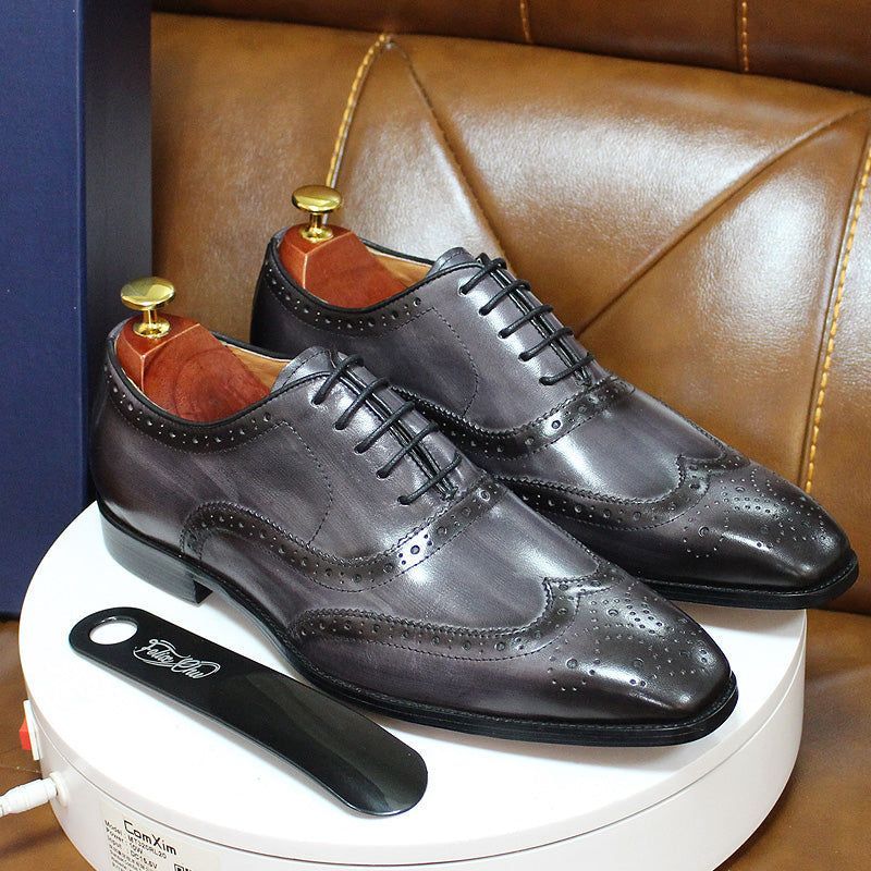 Męskie buty oxford ze sznurowaniem i zamkniętym przodem