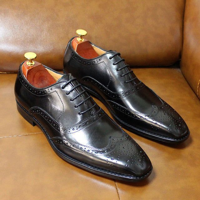Męskie buty oxford ze sznurowaniem i zamkniętym przodem