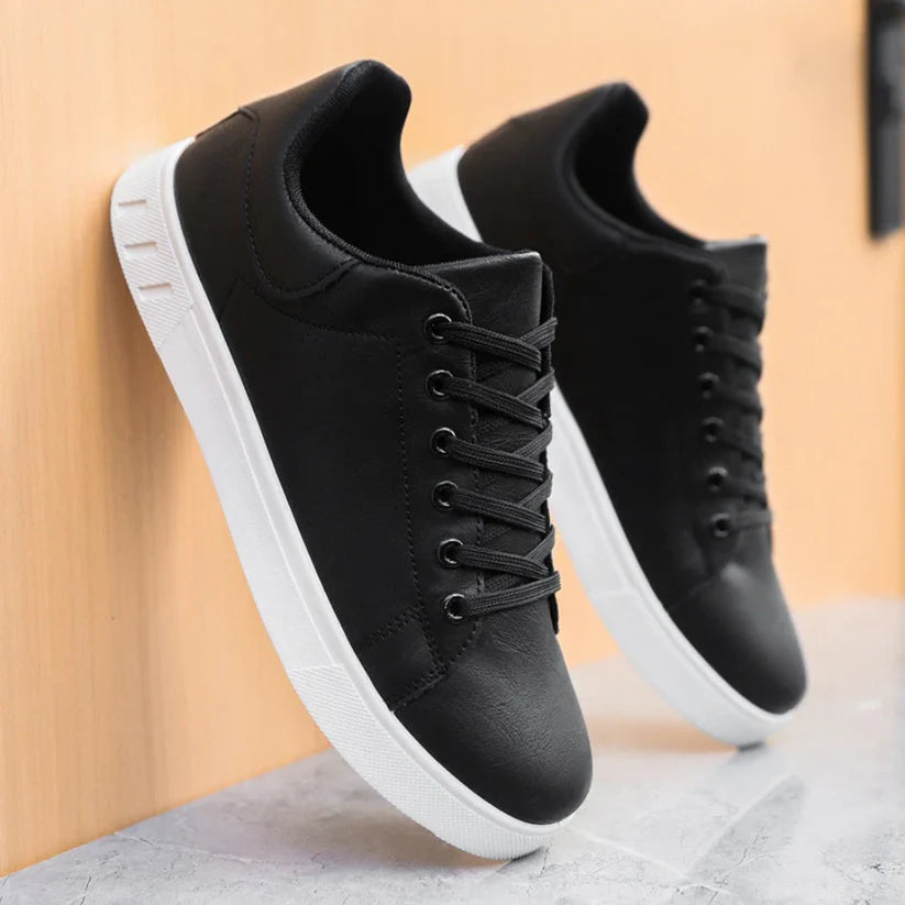 Męskie sneakersy sznurowane z niską cholewką