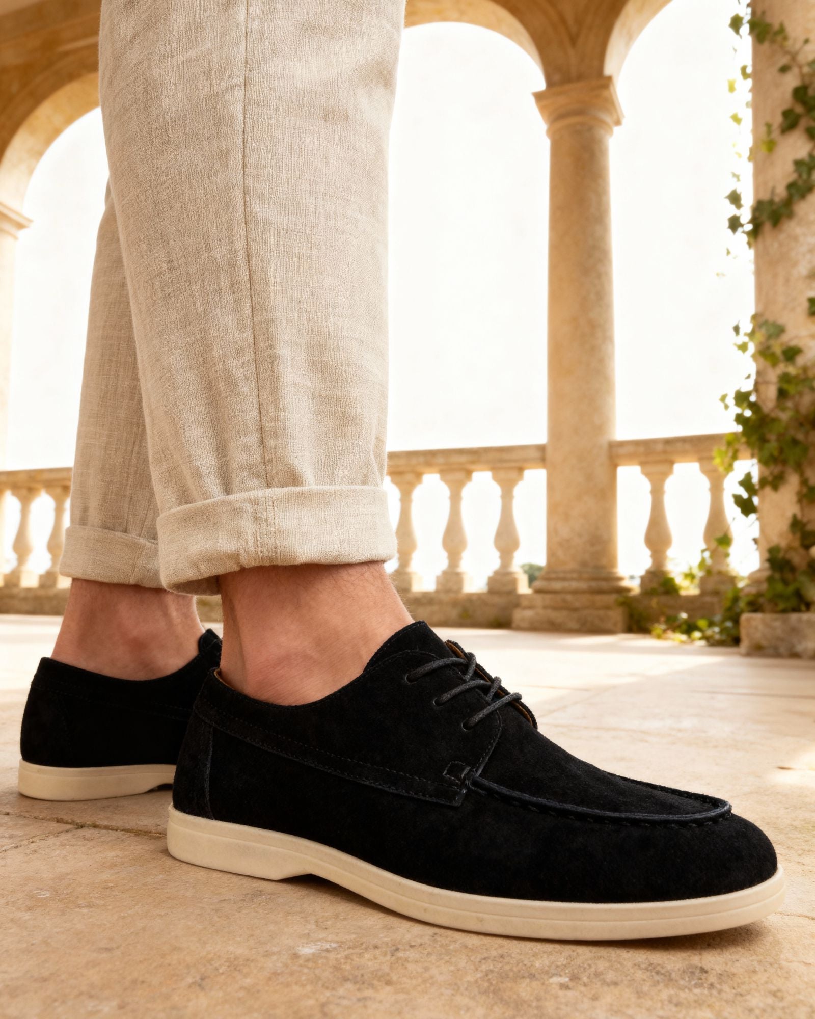 Męskie buty sznurowane z fakturowaną cholewką