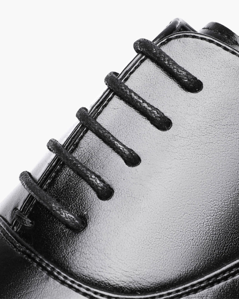 Męskie buty ze skóry z gładką cholewką i sznurowaniem